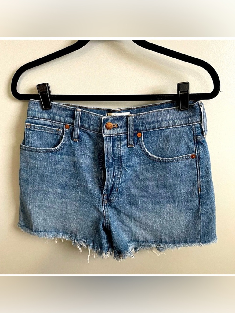 Madewell Perfect Jean Shorts. Size 28
